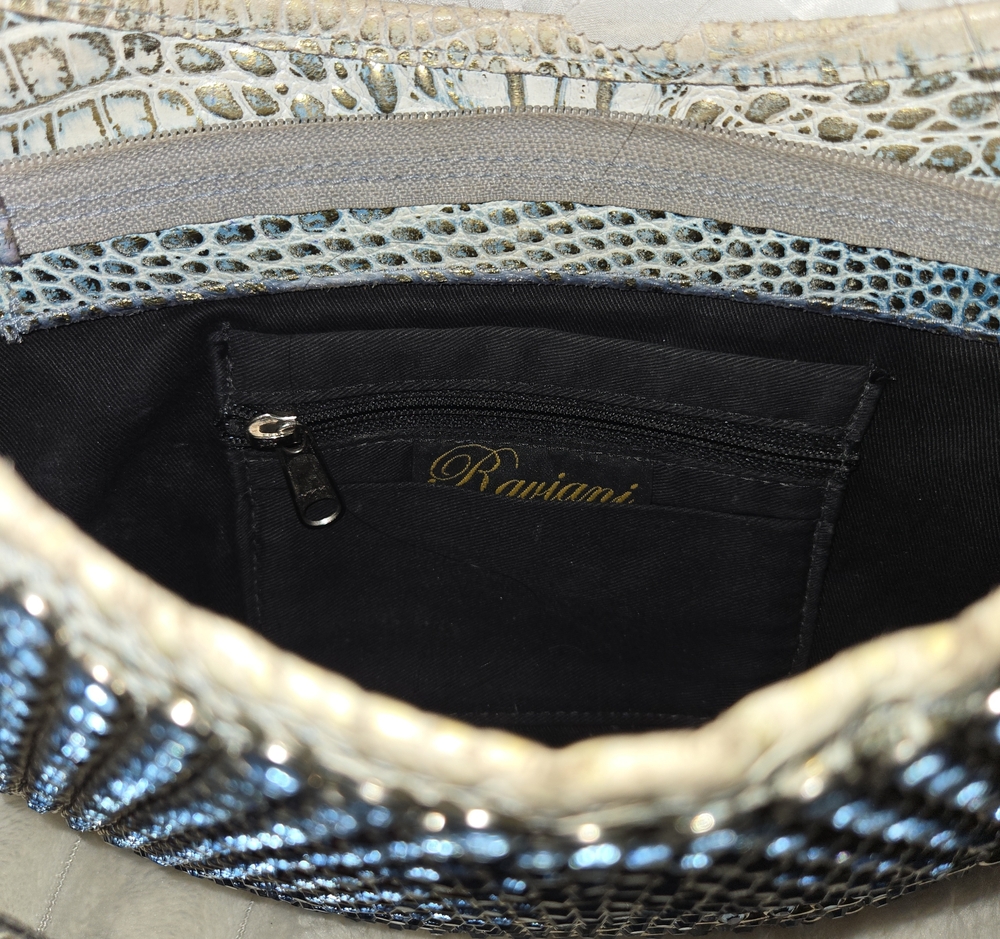 Raviani Handbag - Picture 8 of 8
